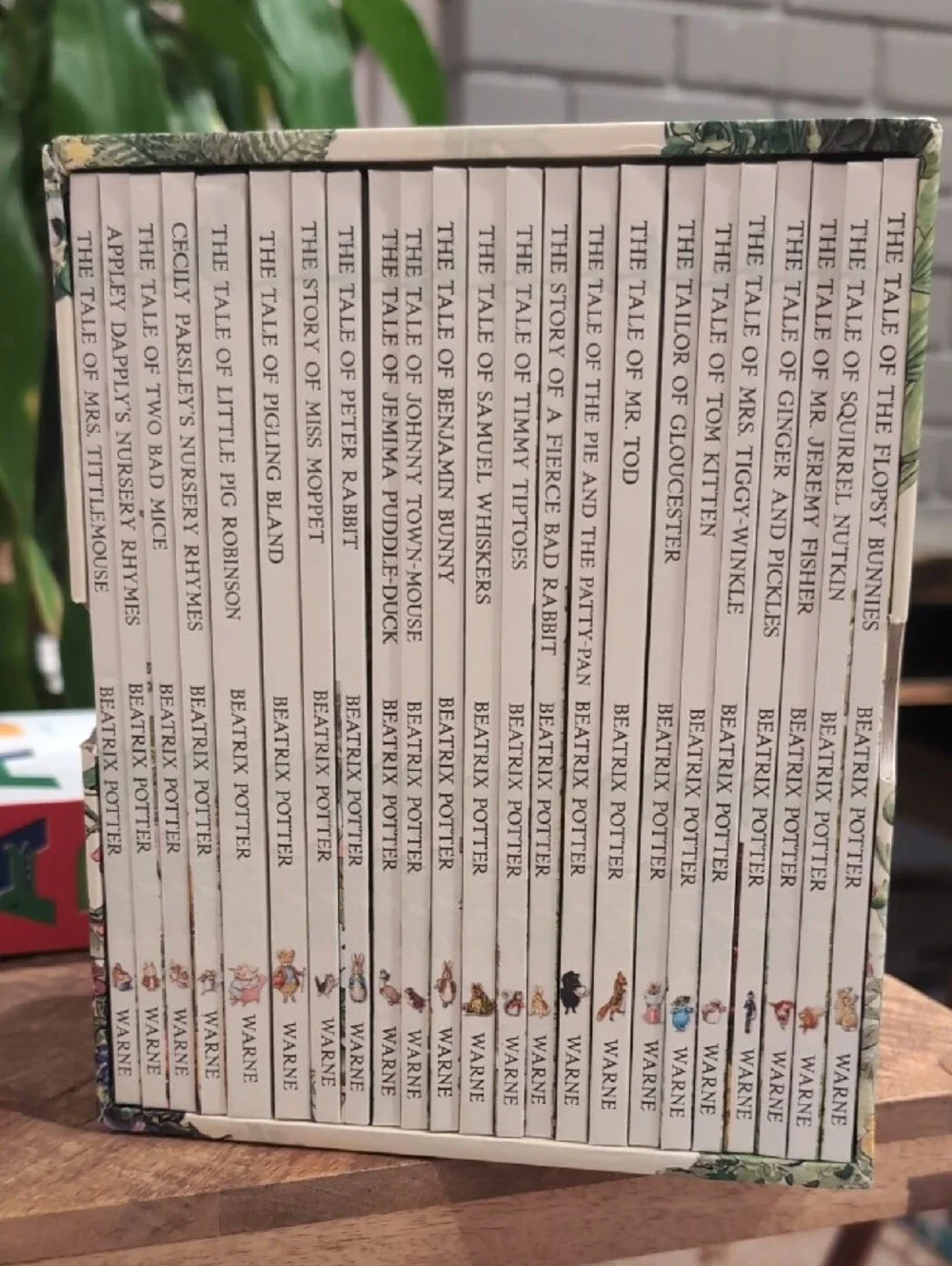 The Complete Peter Rabbit Library - Cream/Pastel - Picture 2 of 4